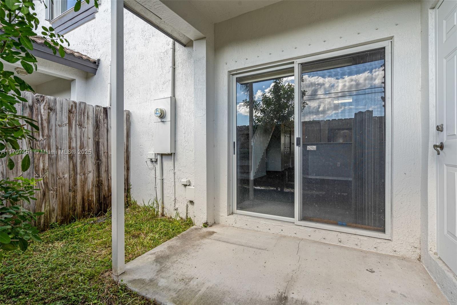 TOWNGATE CONDO TEN - Residential