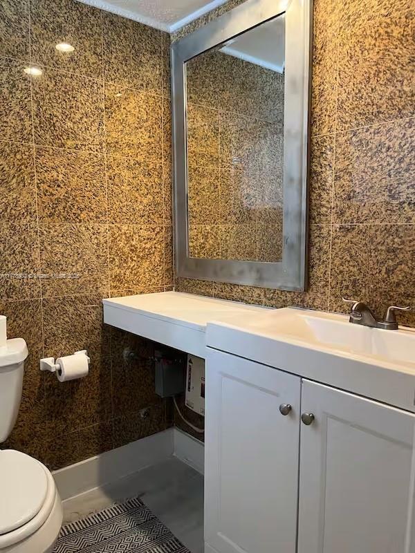 BAYSHORE YACHT & TENNIS C - Residential