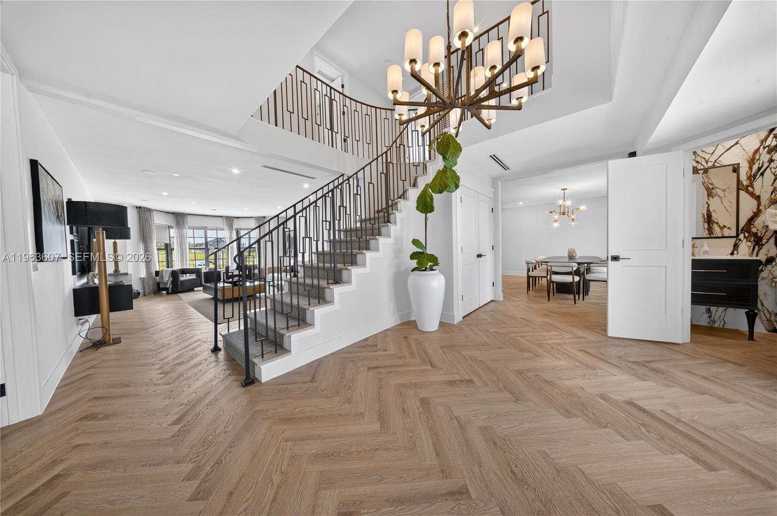 CORAL RIDGE COUNTRY CLUB - Residential