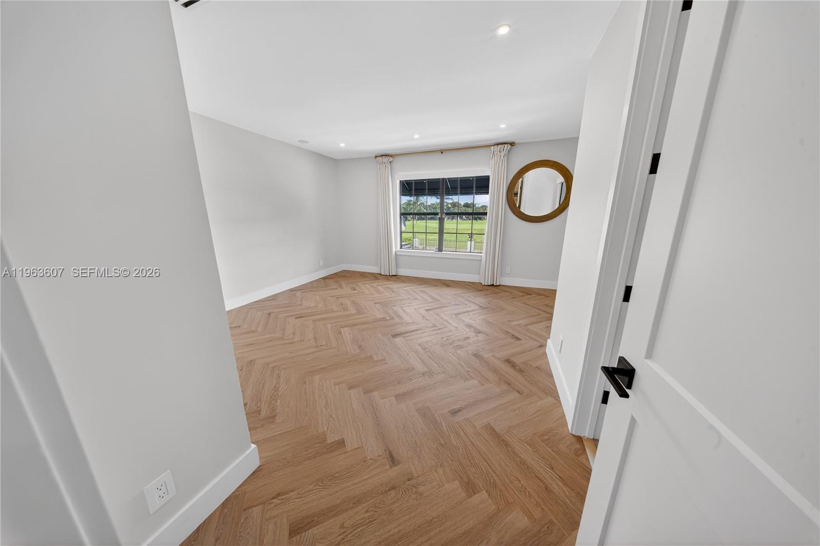 CORAL RIDGE COUNTRY CLUB - Residential