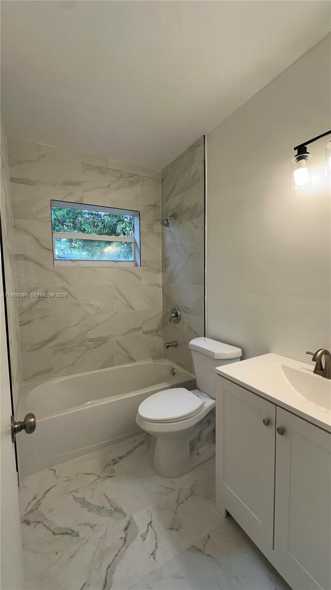 TALLMAN PINES - Residential Lease