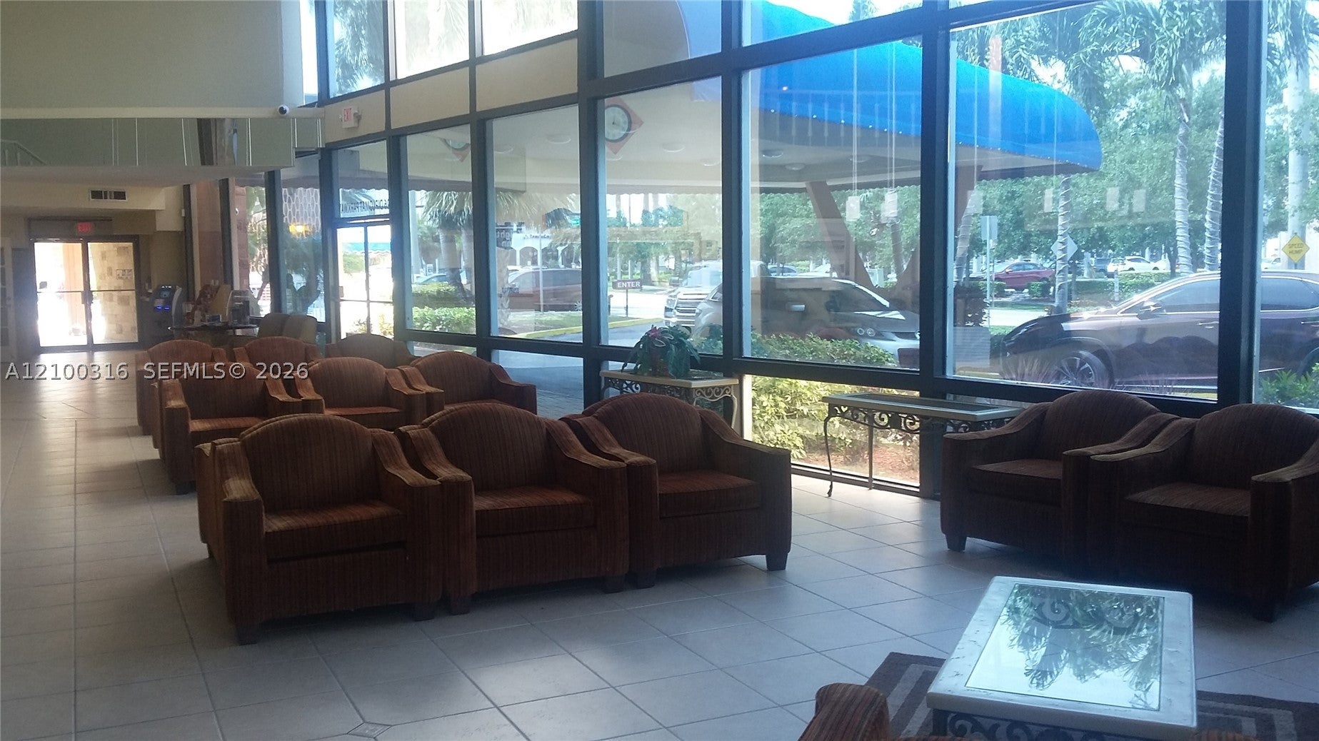 26 Diplomat Pkwy 2356