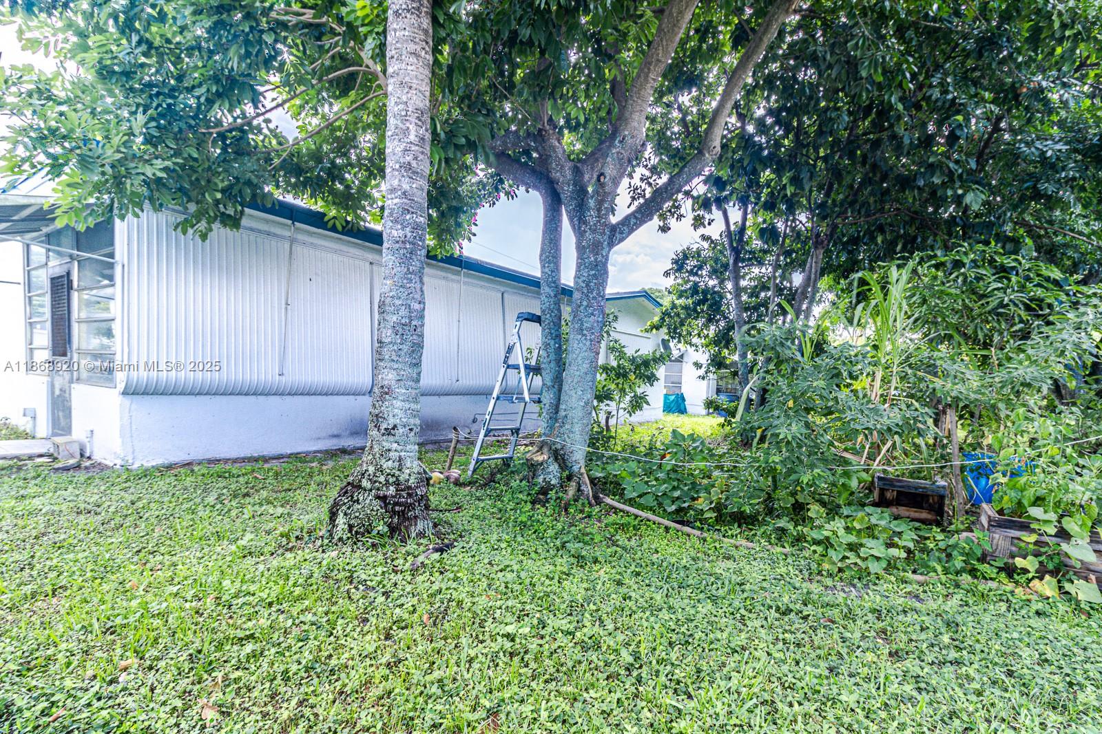 OAKLAND ESTATES 4TH SEC - Residential