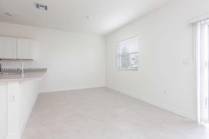 HAMILTON PLACE - Residential