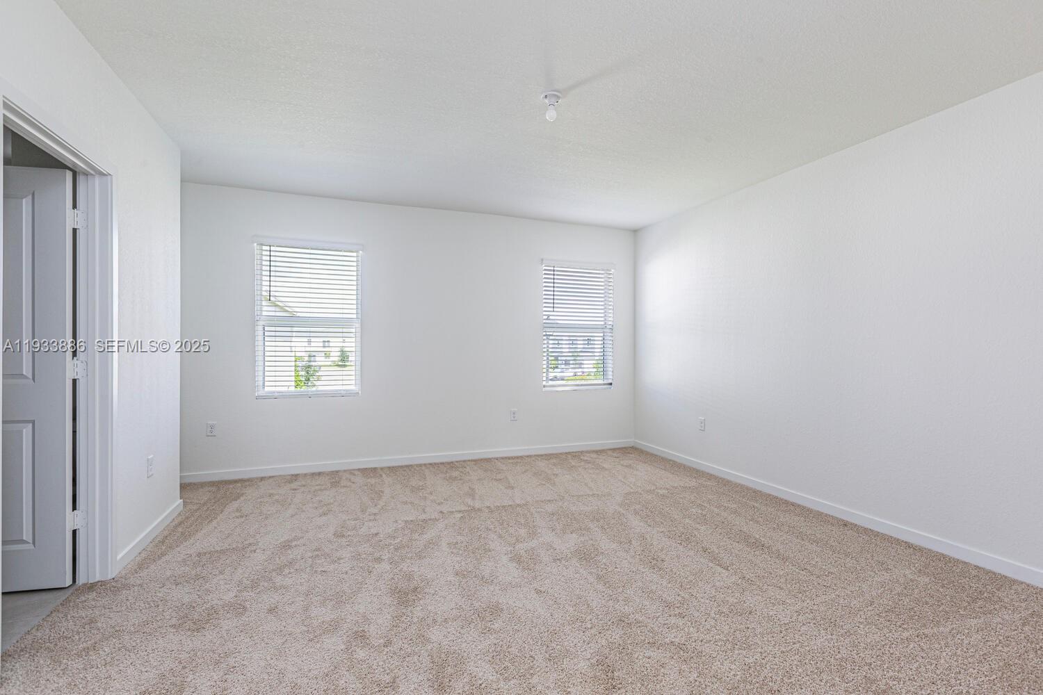 HAMILTON PLACE - Residential