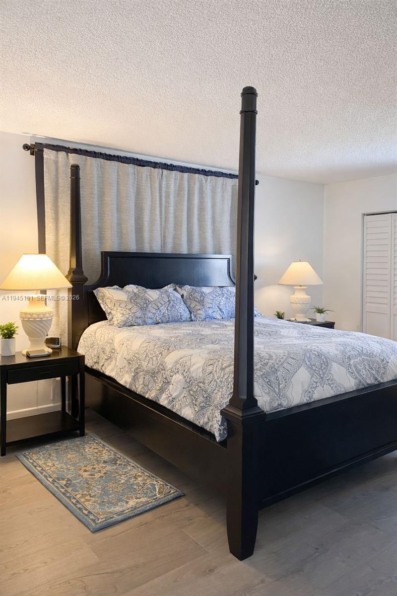 NEW HAMPTON AT CENTURY VI - Residential Lease