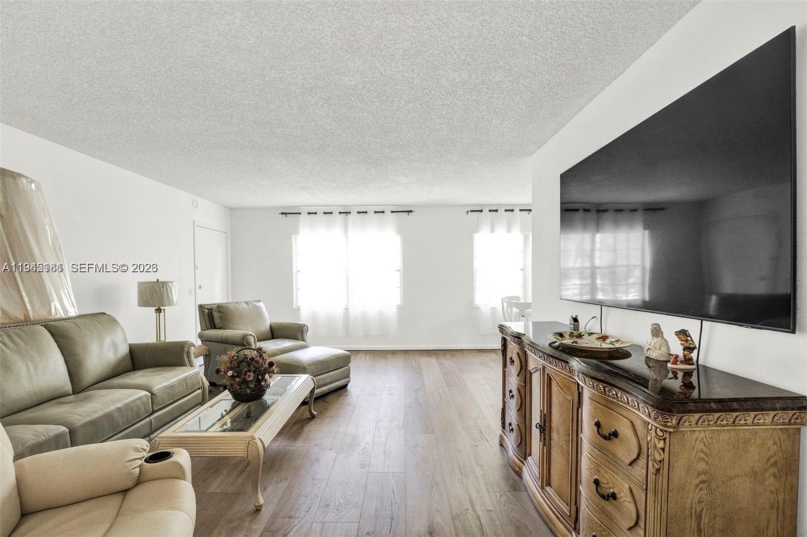 NEW HAMPTON AT CENTURY VI - Residential Lease