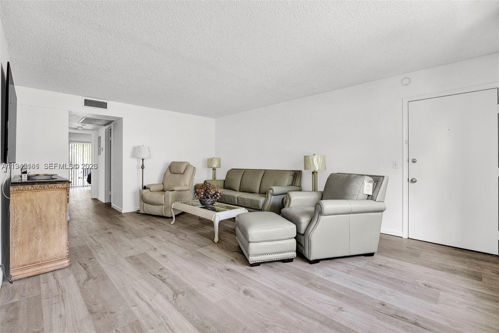 NEW HAMPTON AT CENTURY VI - Residential Lease