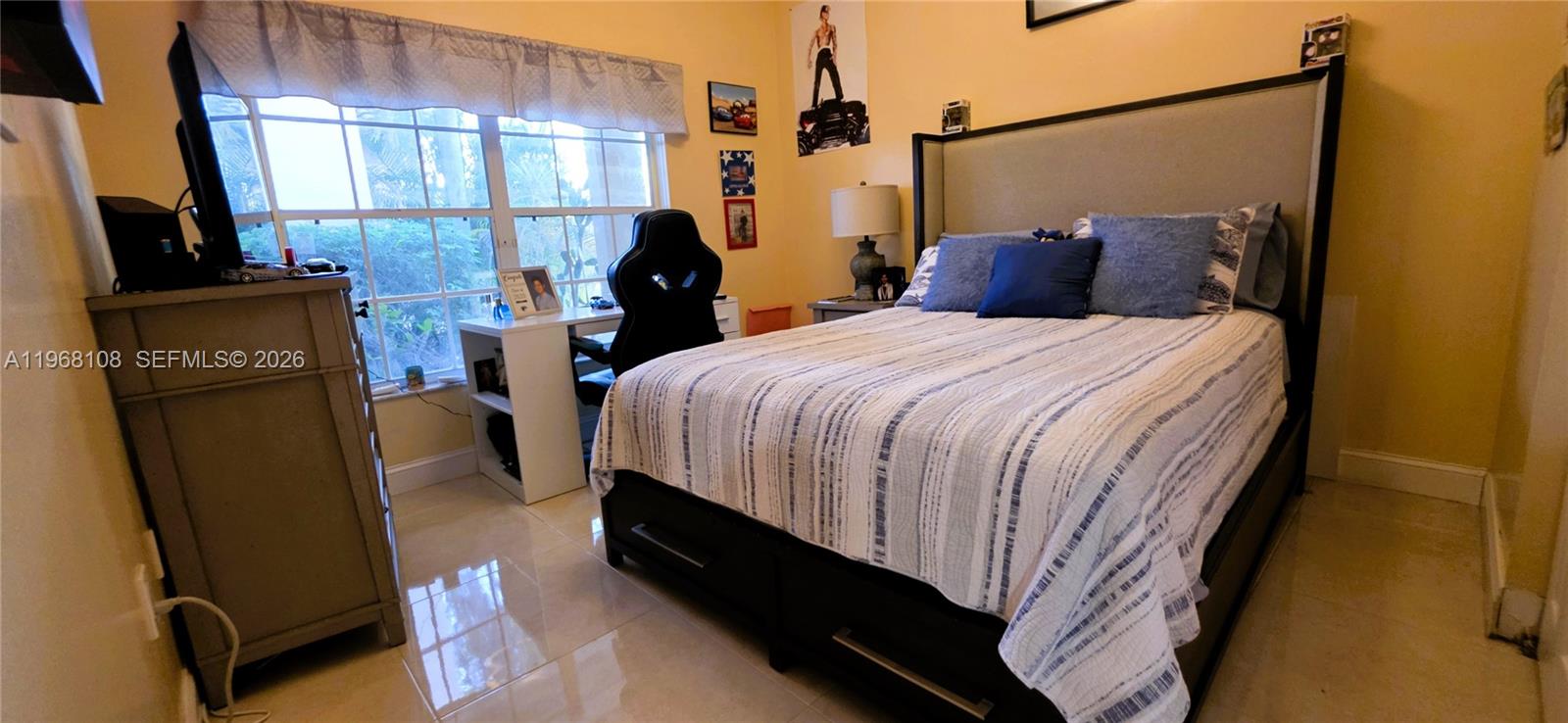 PATIO HOMES OF DORAL PINE - Residential