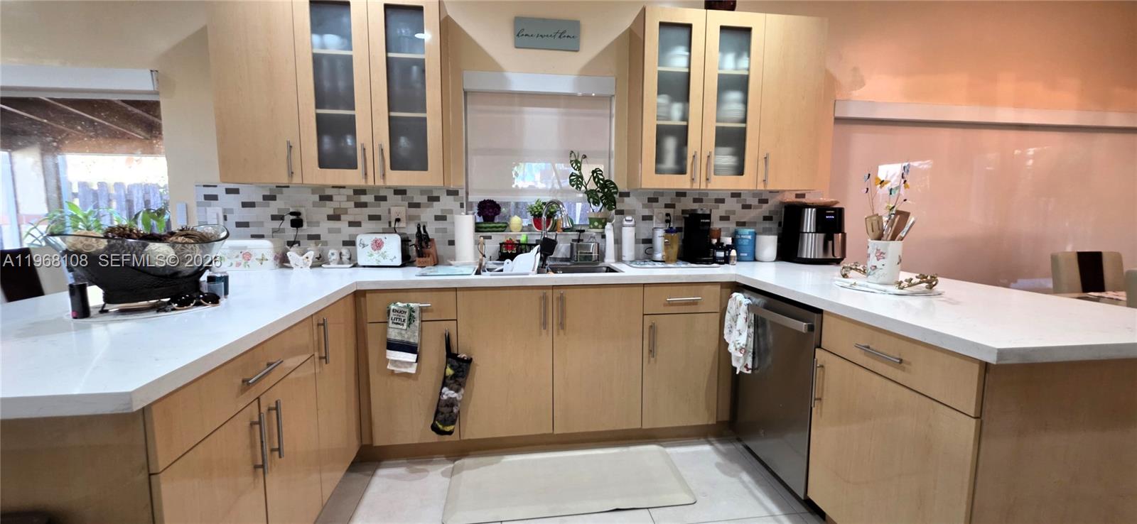 PATIO HOMES OF DORAL PINE - Residential