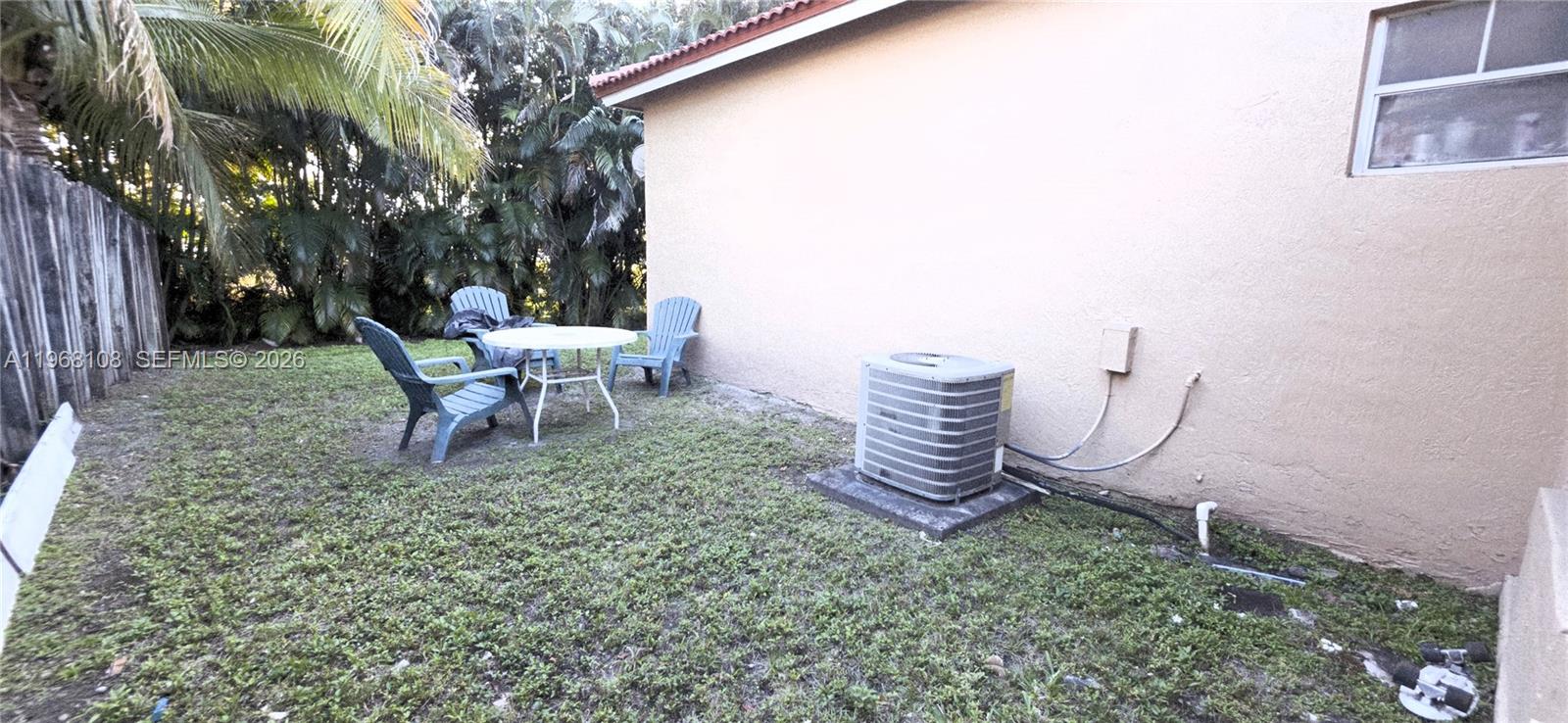 PATIO HOMES OF DORAL PINE - Residential