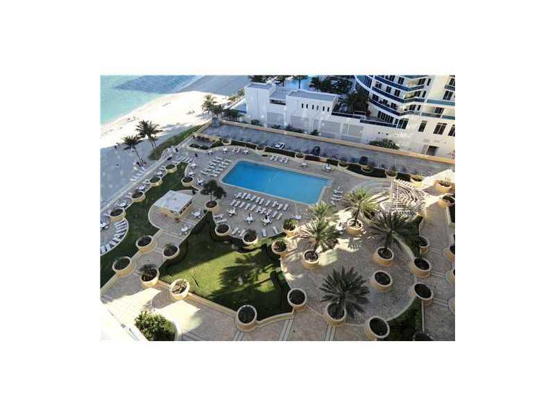 THE WAVE CONDO - Residential Lease