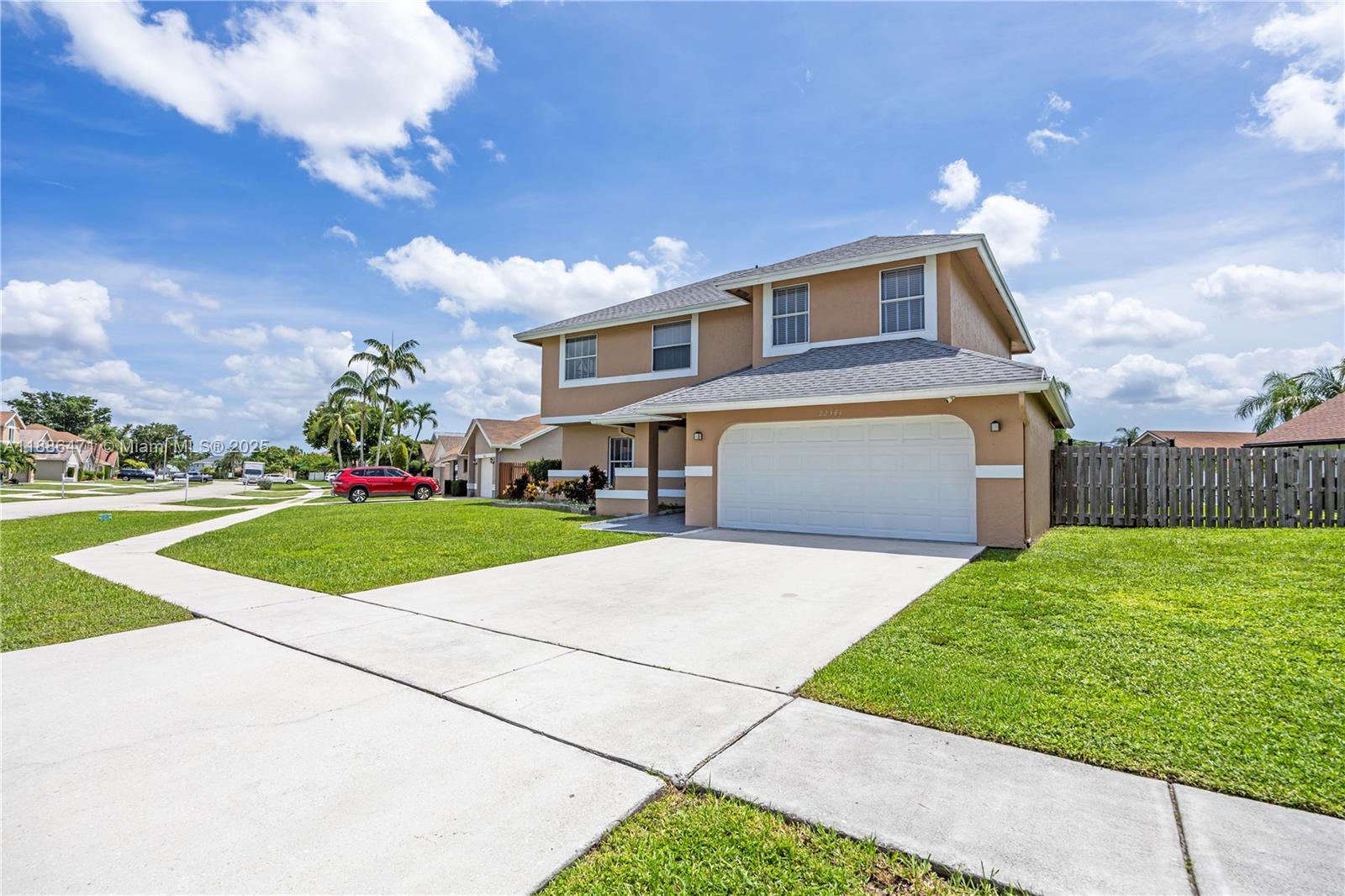 BAY WINDS 4 - Residential