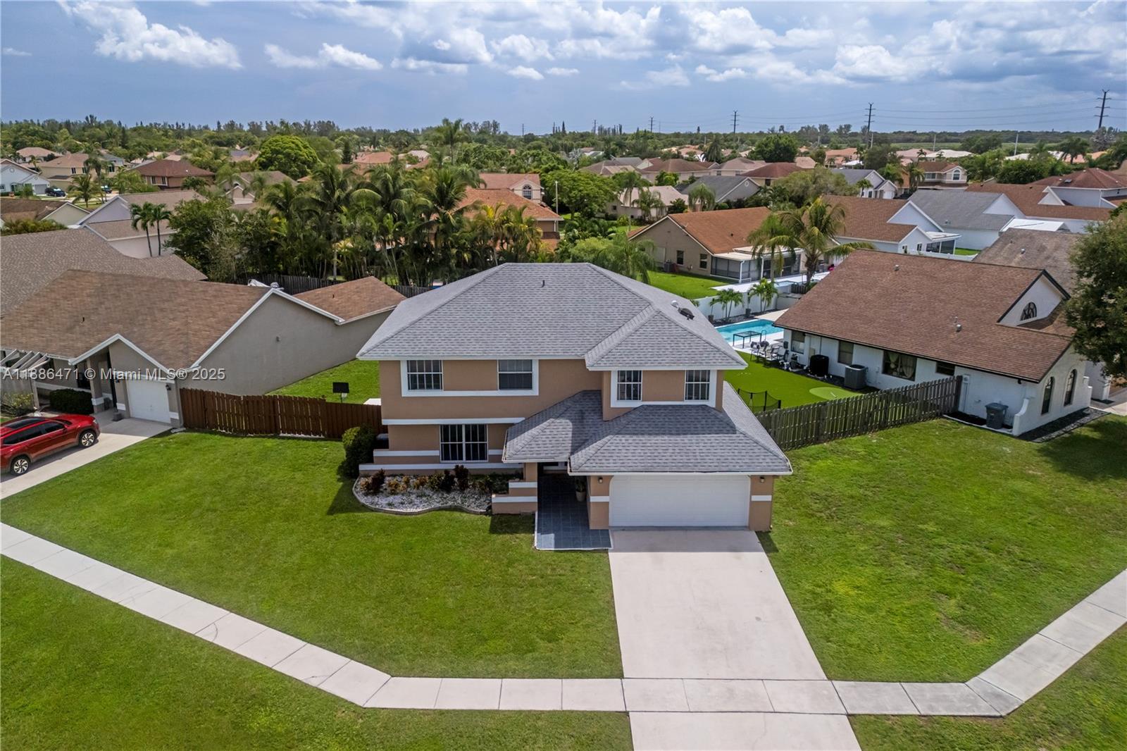 BAY WINDS 4 - Residential