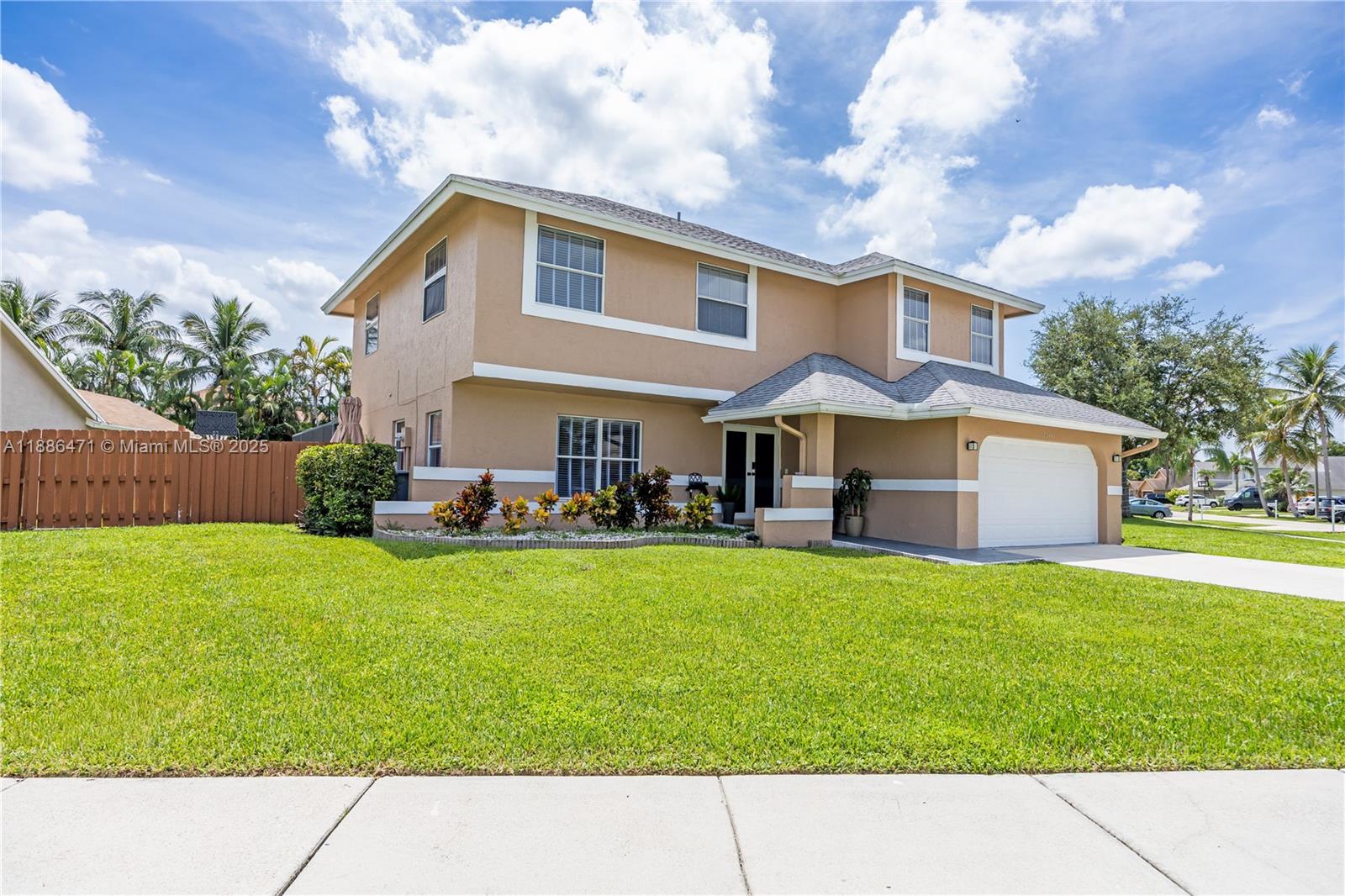 BAY WINDS 4 - Residential