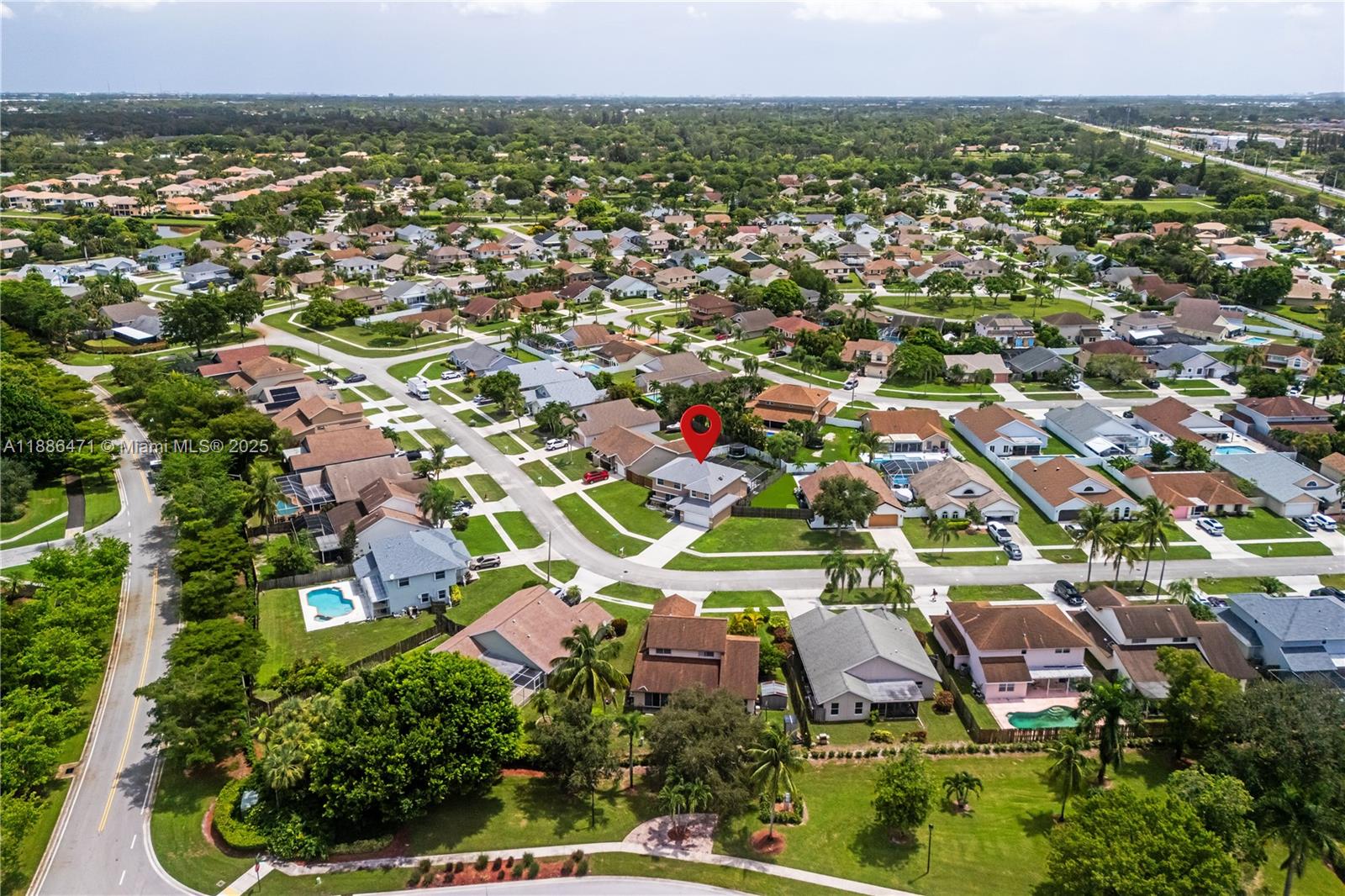 BAY WINDS 4 - Residential
