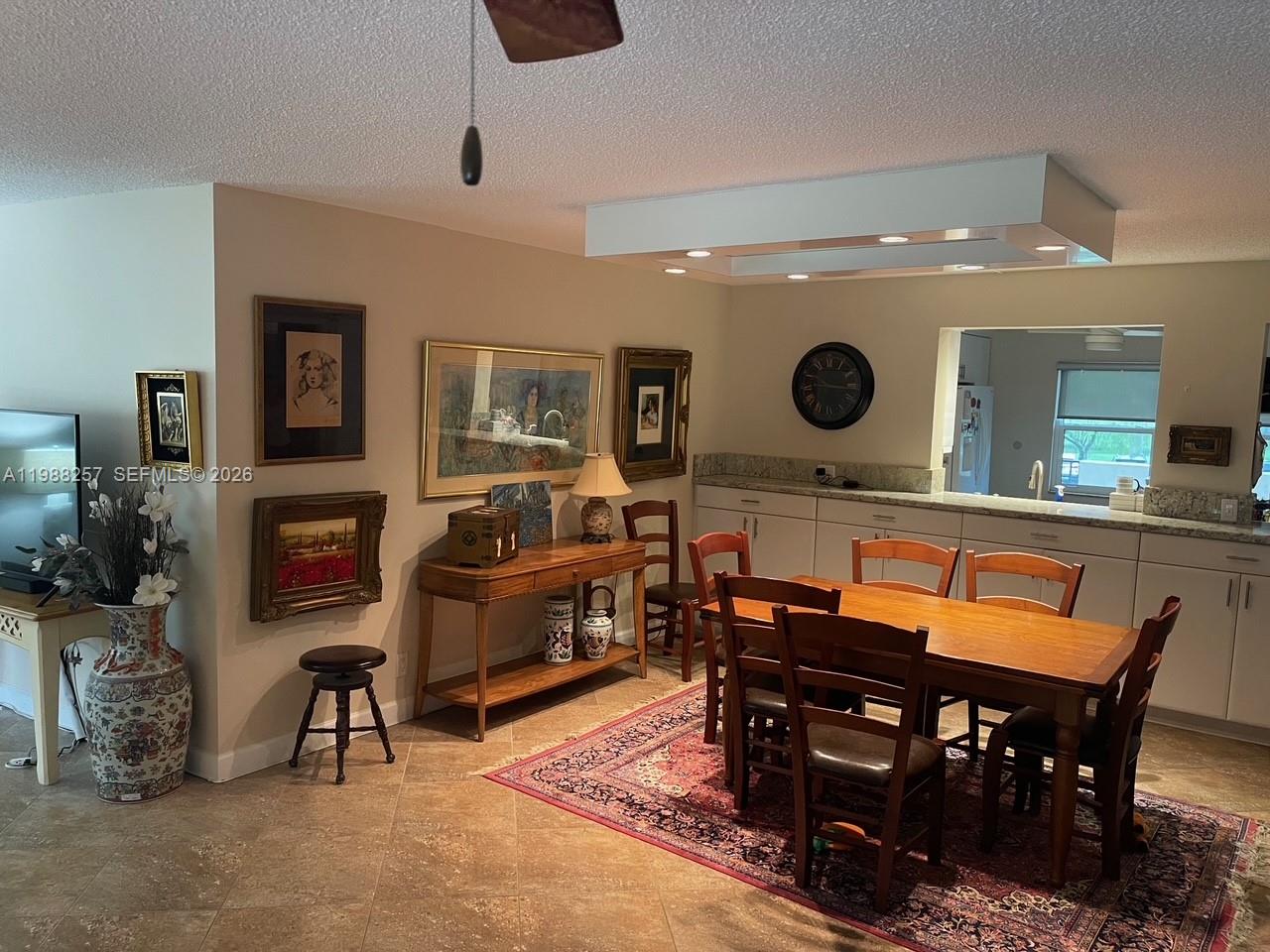 HOLLYBROOK GOLF AND - Residential