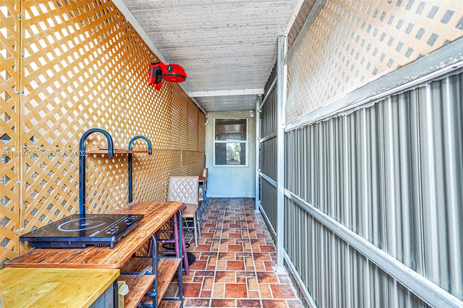 AMERICAN HOMES 1ST ADDN - Residential