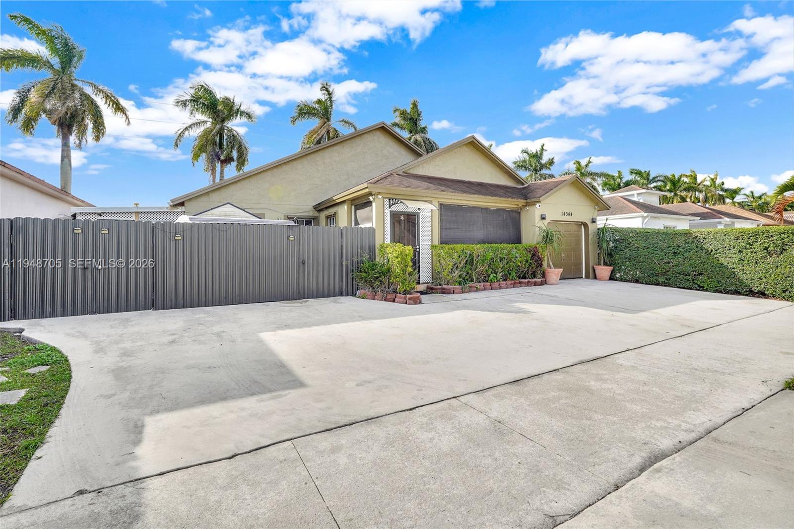 AMERICAN HOMES 1ST ADDN - Residential