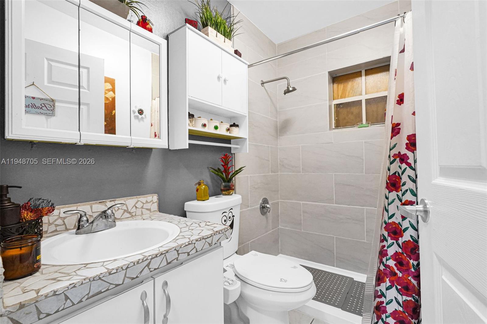 AMERICAN HOMES 1ST ADDN - Residential