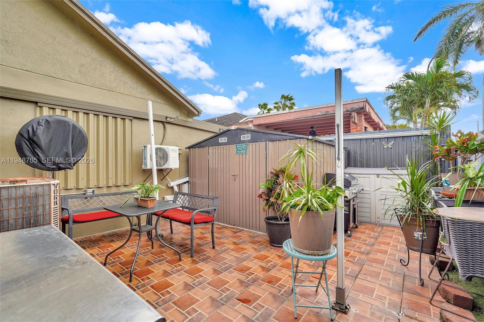 AMERICAN HOMES 1ST ADDN - Residential