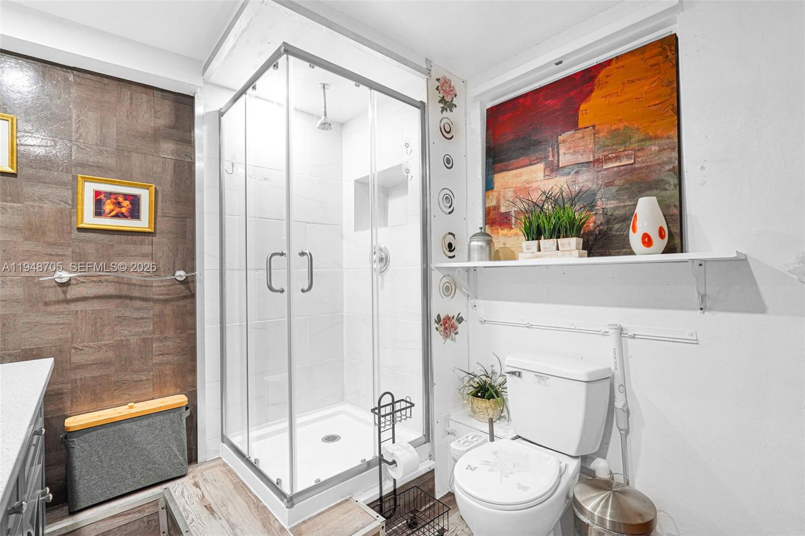 AMERICAN HOMES 1ST ADDN - Residential