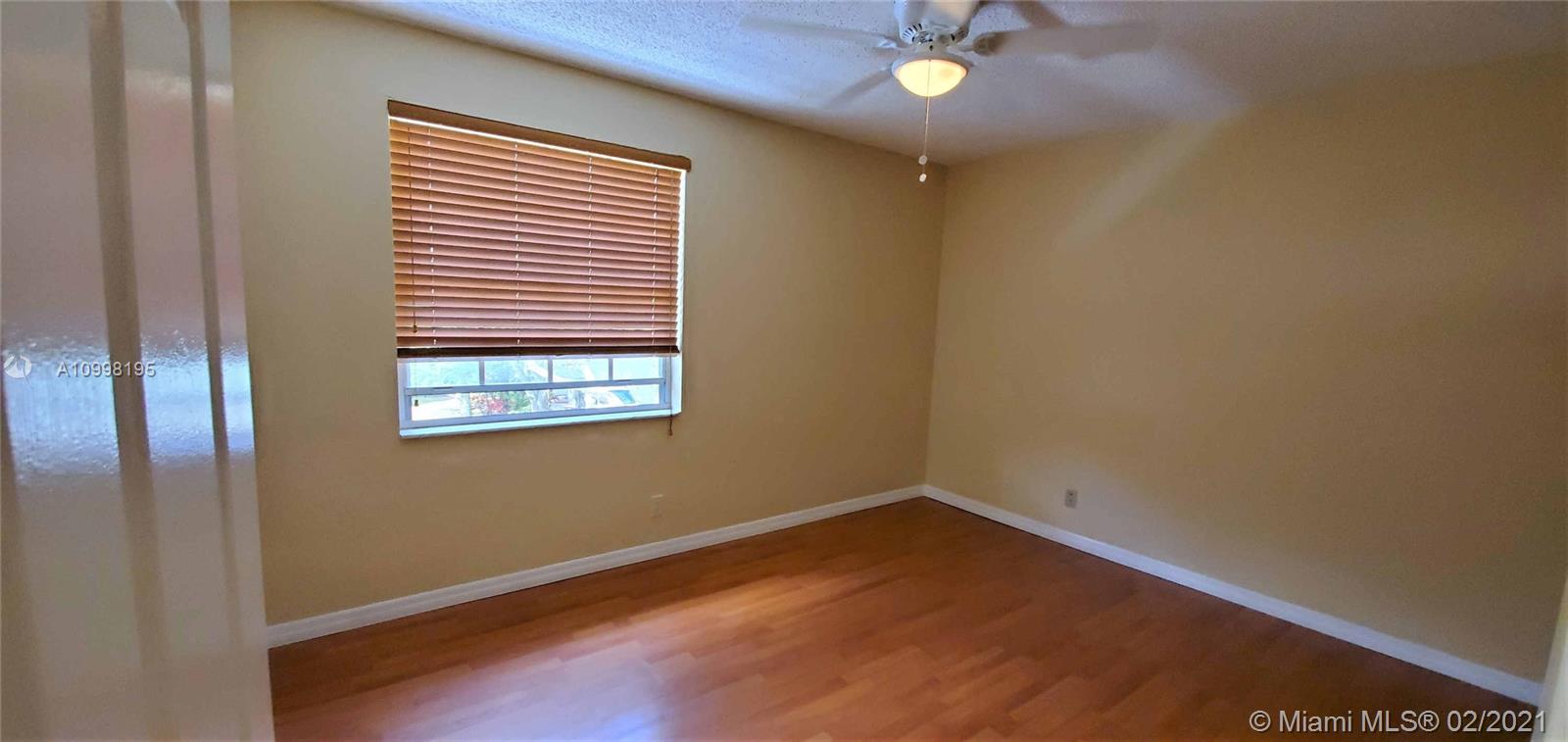 KENSINGTON - Residential