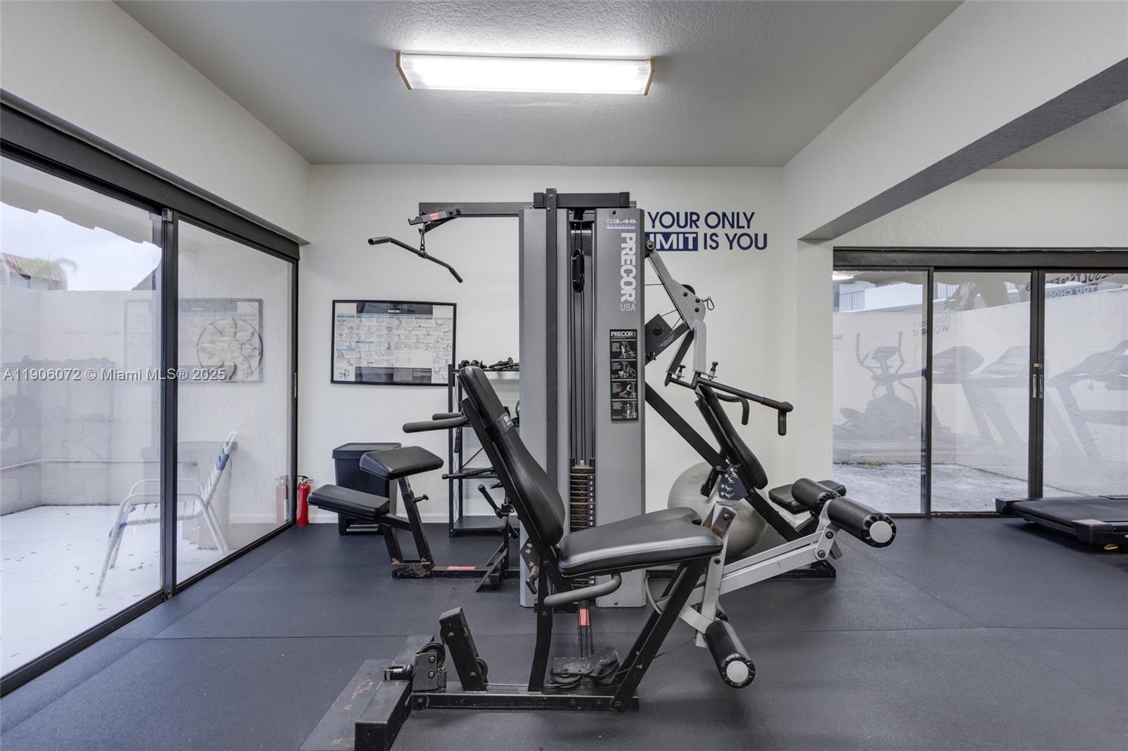 ISLAND CLUB ONE CONDO - Residential