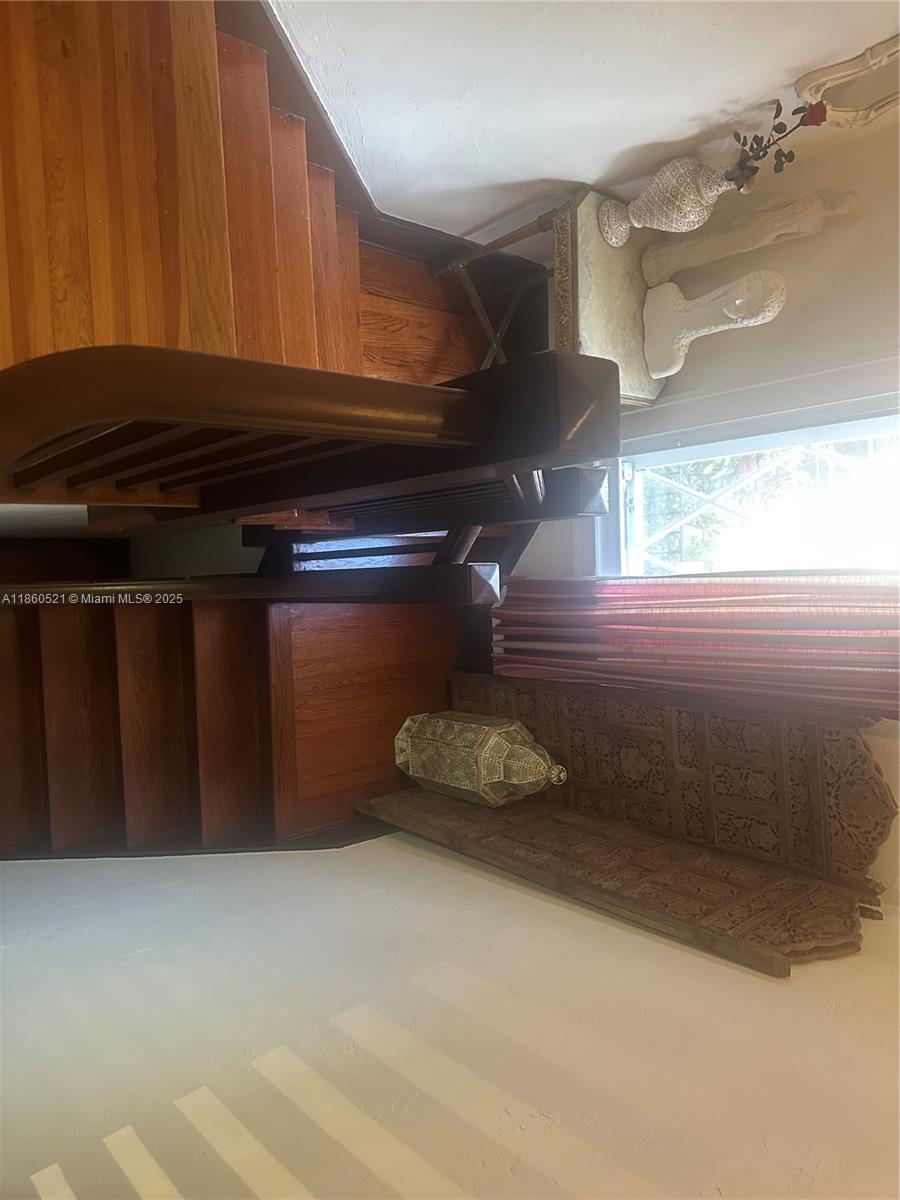 CORAL GABLES GRANADA SEC - Residential Lease