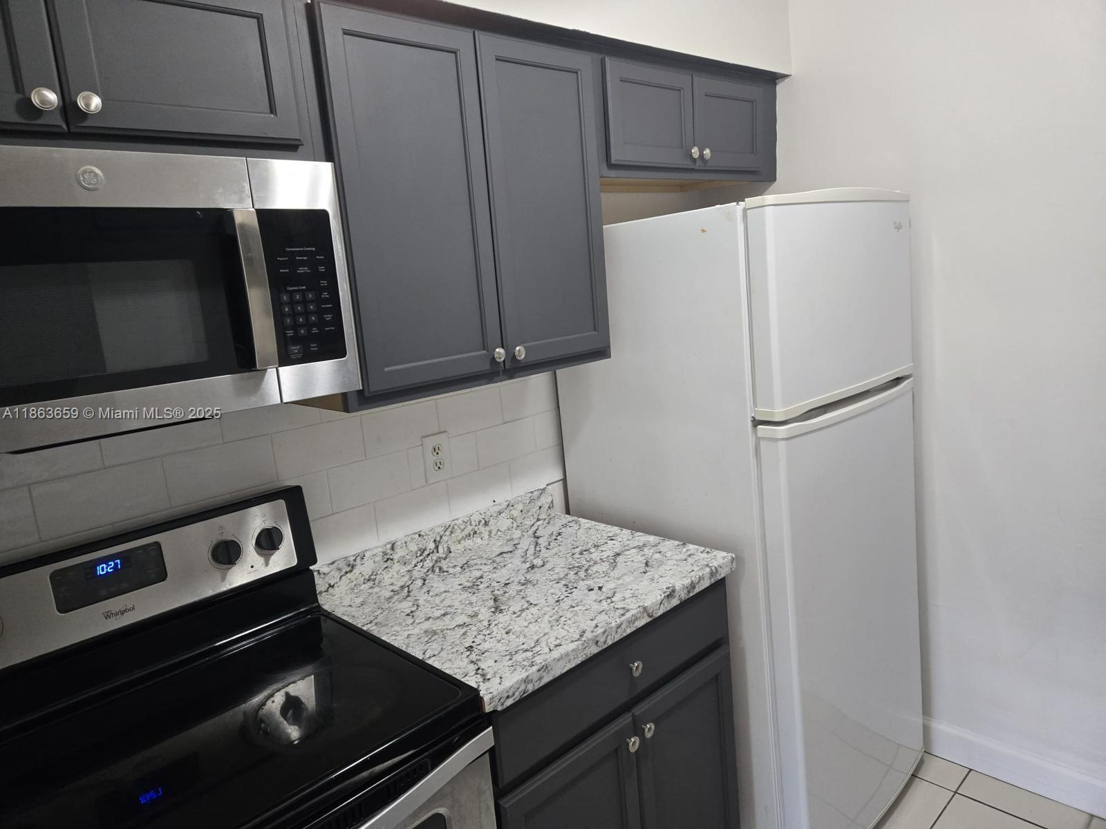 Just updated unit in a fourplex, ready for new tenant. Need to see proof of income and clean background.