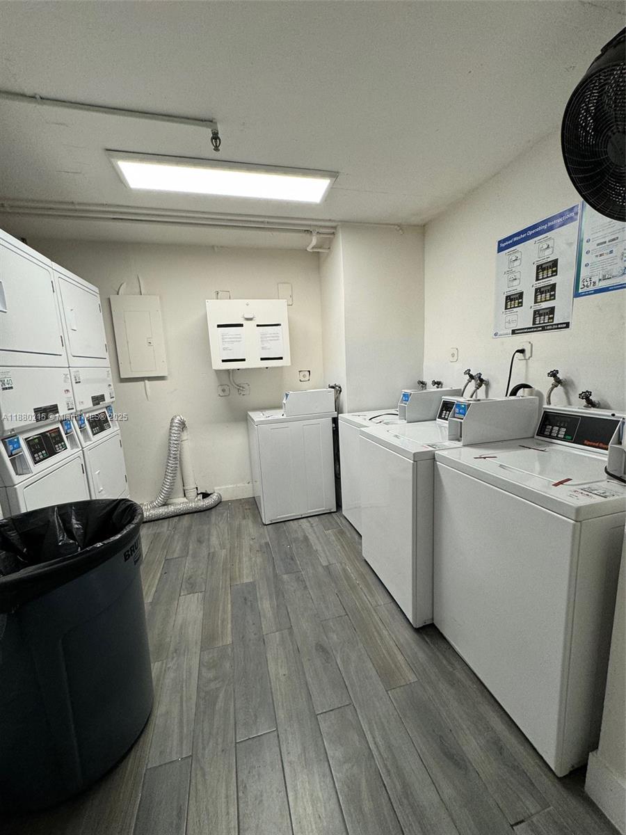 AGUA DULCE CONDO - Residential