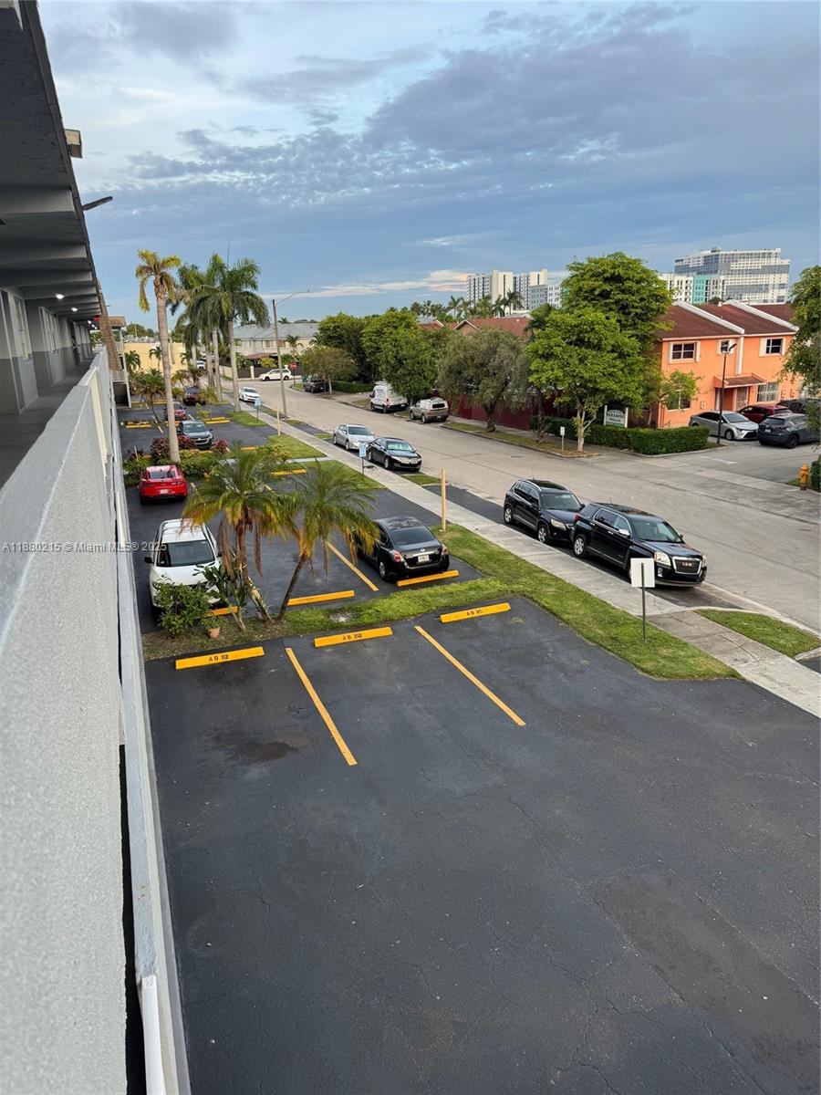 AGUA DULCE CONDO - Residential