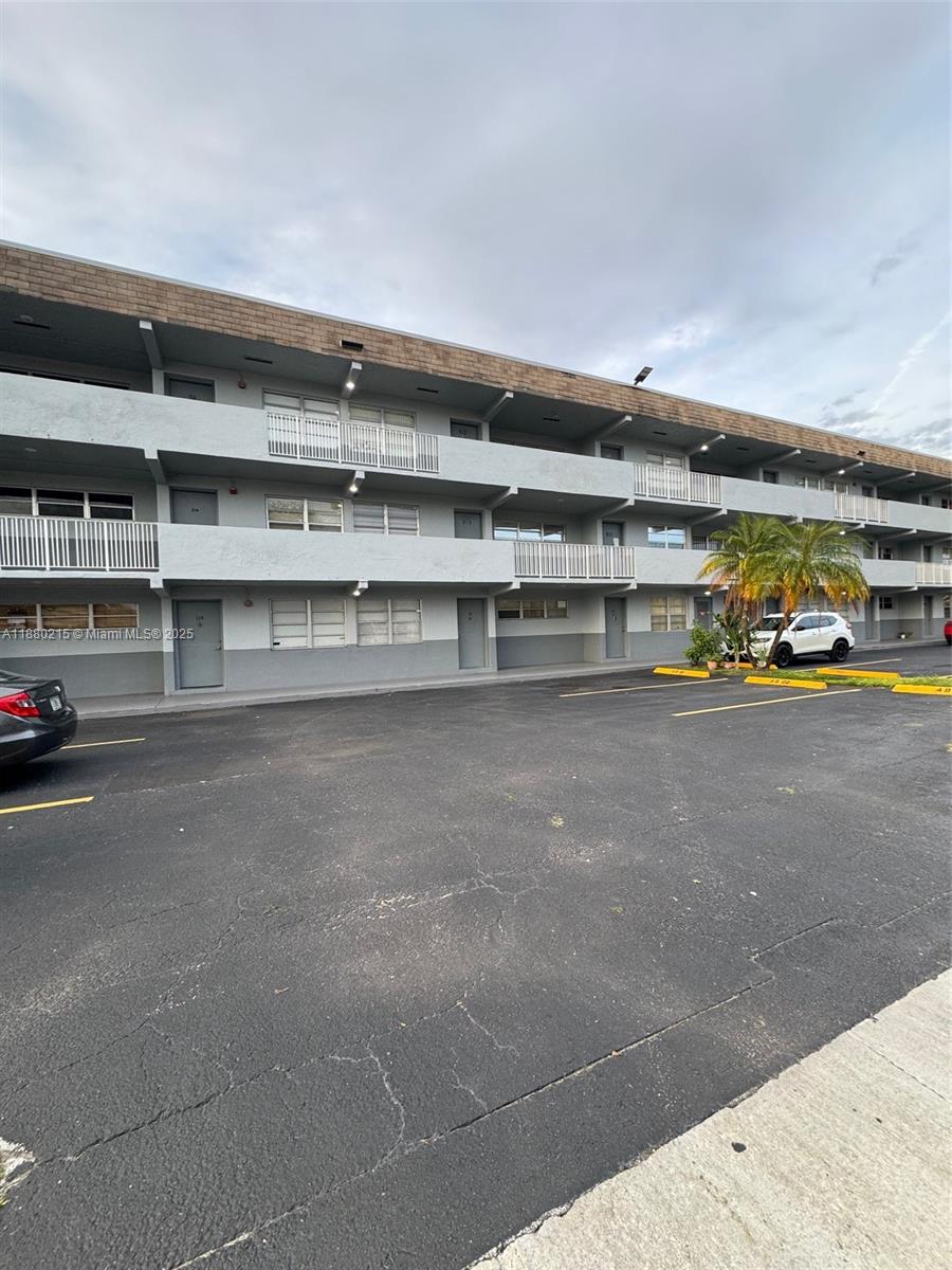 AGUA DULCE CONDO - Residential