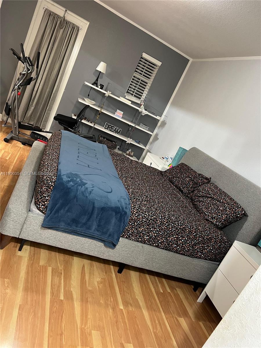 MEADOW PINES - Residential