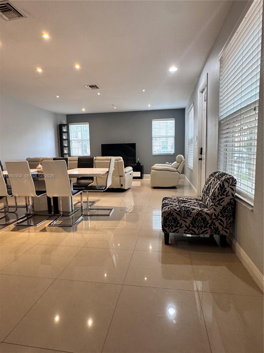 MEADOW PINES - Residential