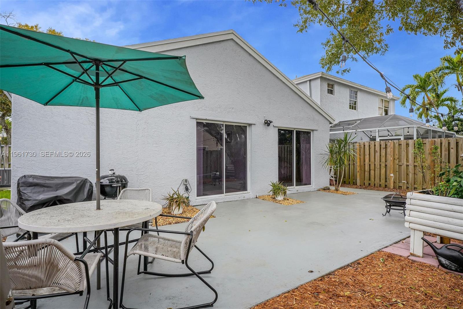 ORANGE TREE VILLAS - Residential