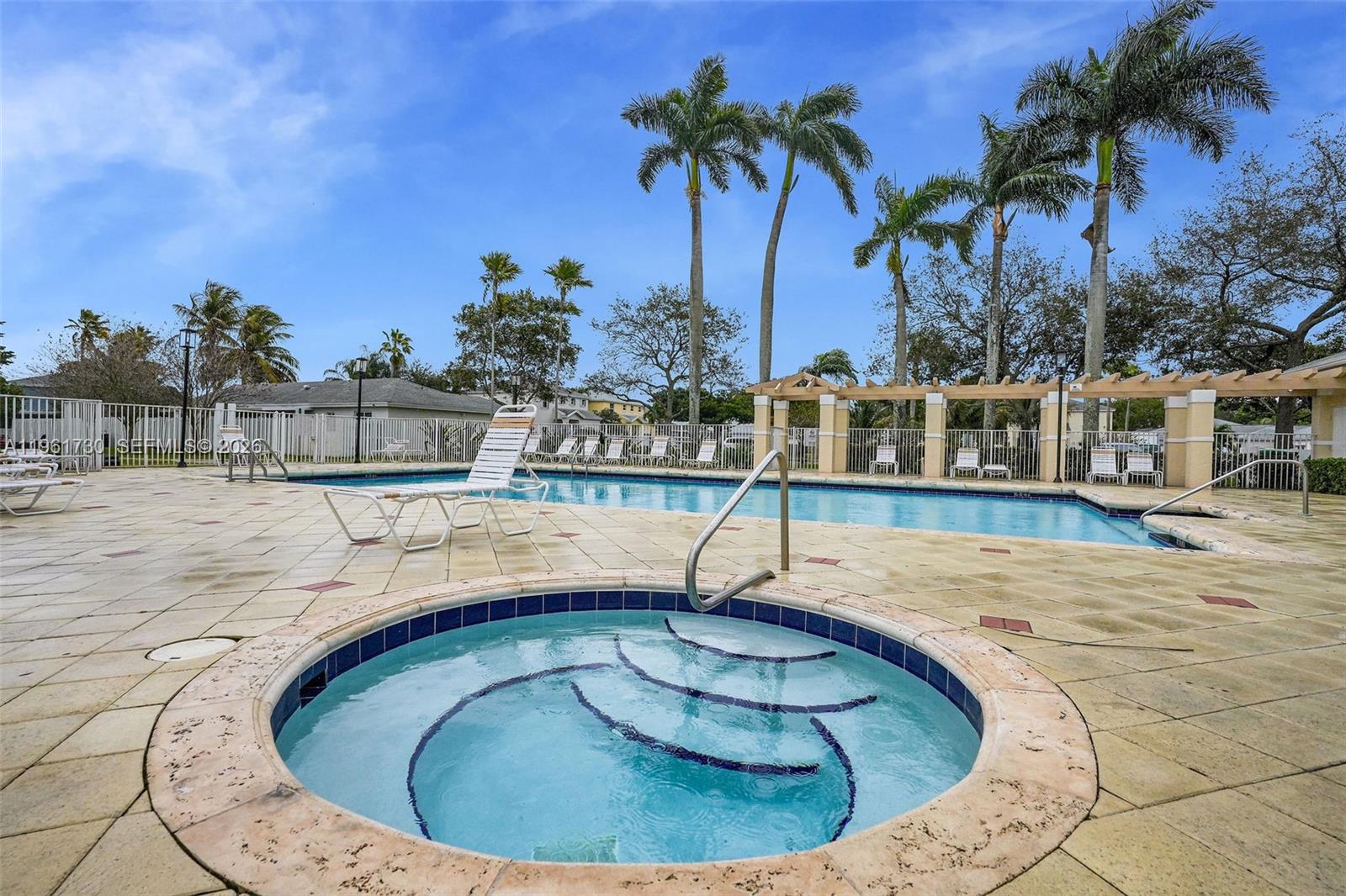 ORANGE TREE VILLAS - Residential