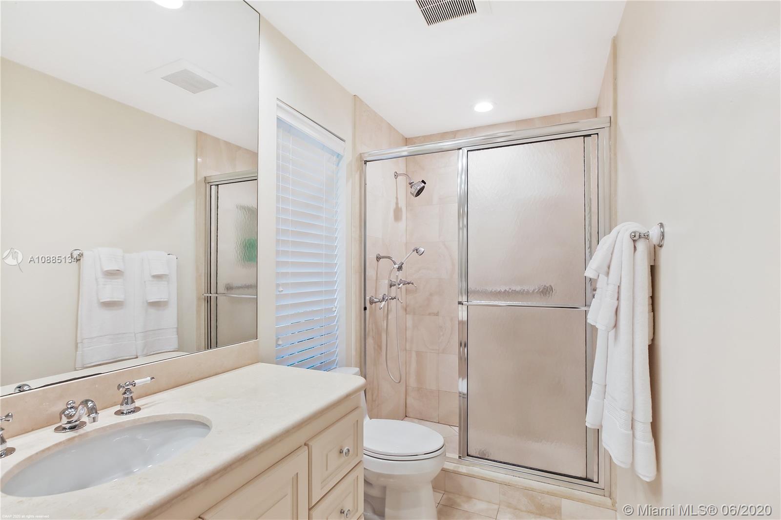 JUPITER ISLAND - Residential