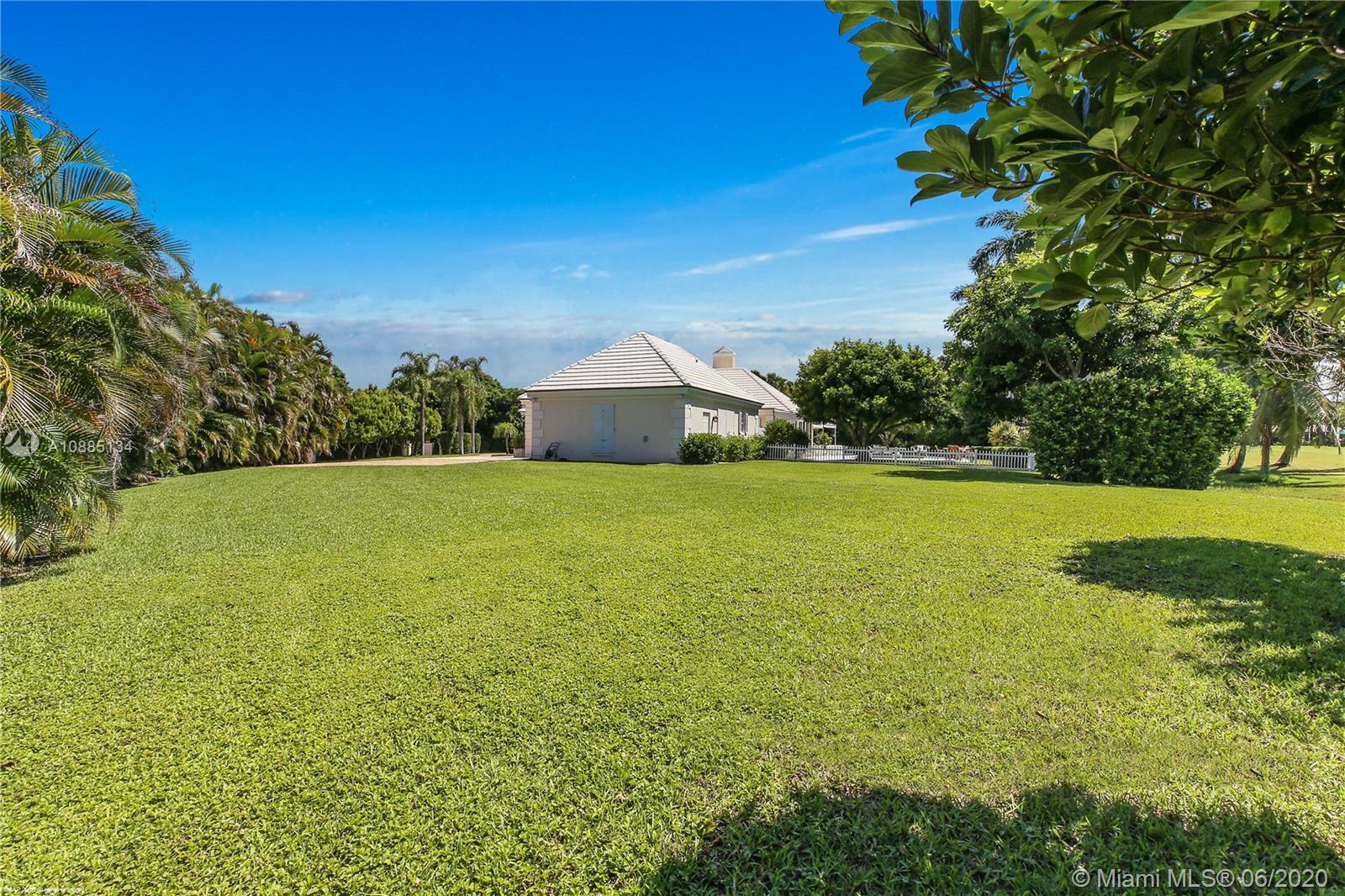 JUPITER ISLAND - Residential