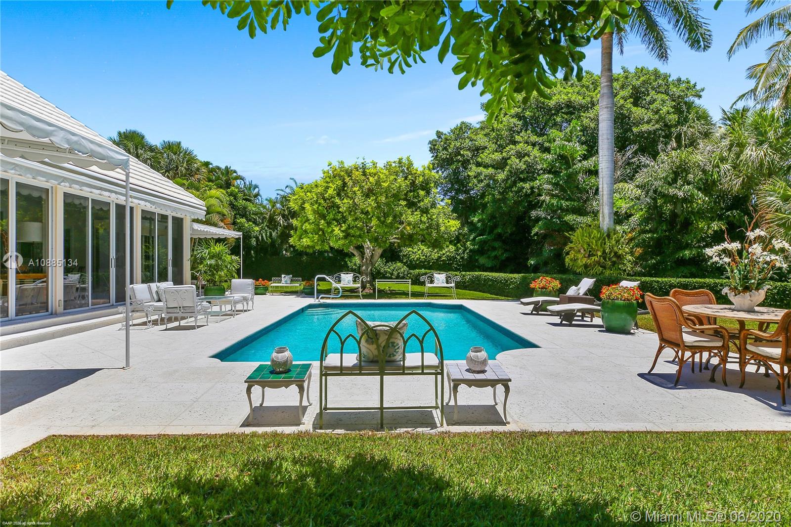 JUPITER ISLAND - Residential