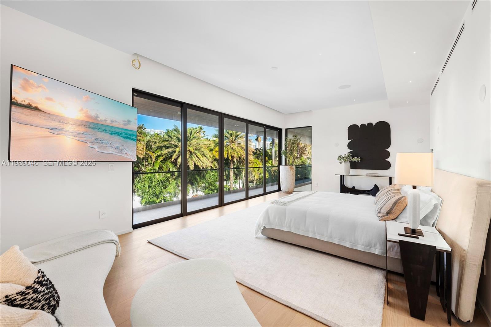 GOLDEN BEACH SEC C - Residential