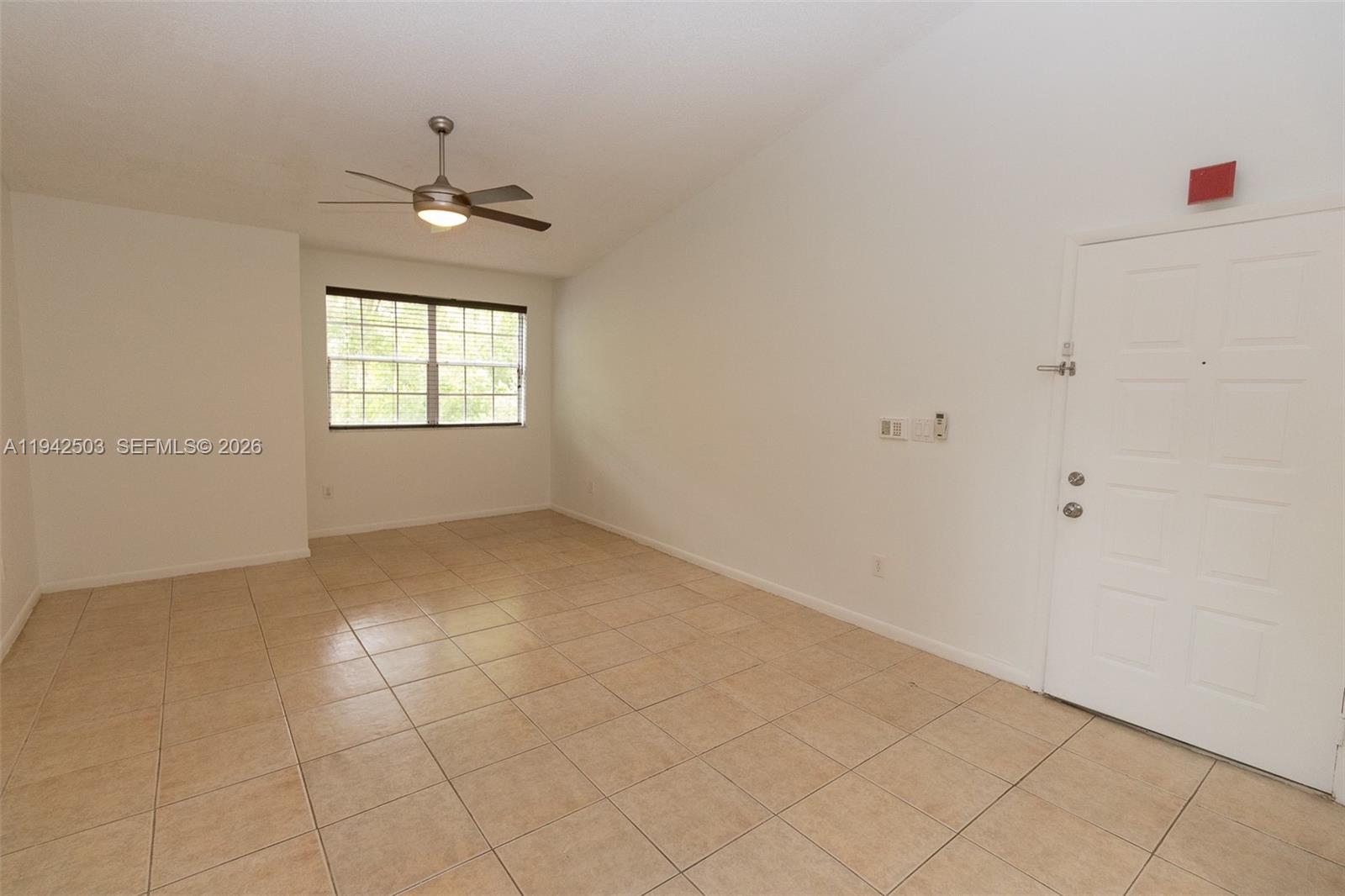 LA HACIENDA COUNTRY CLUB - Residential