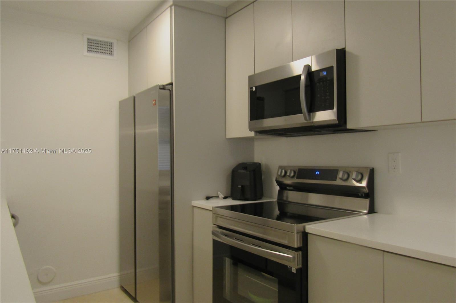 Rental Property at 4730 Nw 97th Ct 76, Doral, Miami-Dade County, Florida - Bedrooms: 1 
Bathrooms: 2  - $2,425 MO.
