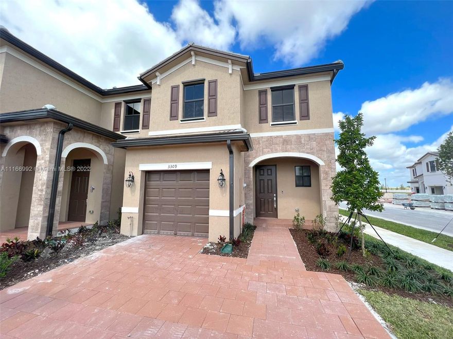 Brand New 3 bed/2.5 Bath, one-car Garage and two-car driveway Corner Home in desirable AquaBella. Tiled social areas and carpeted upstairs. Prime location in Hialeah. Community features resort style amenities. Close to great schools, shoppes, entertainment. Easy access to major highways. PLEASE READ BROKER REMARKS.