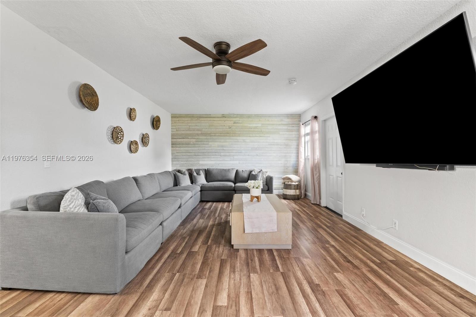 WILLOWS THE FIRST ADD - Residential