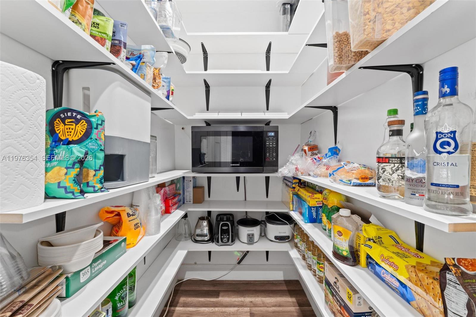 WILLOWS THE FIRST ADD - Residential