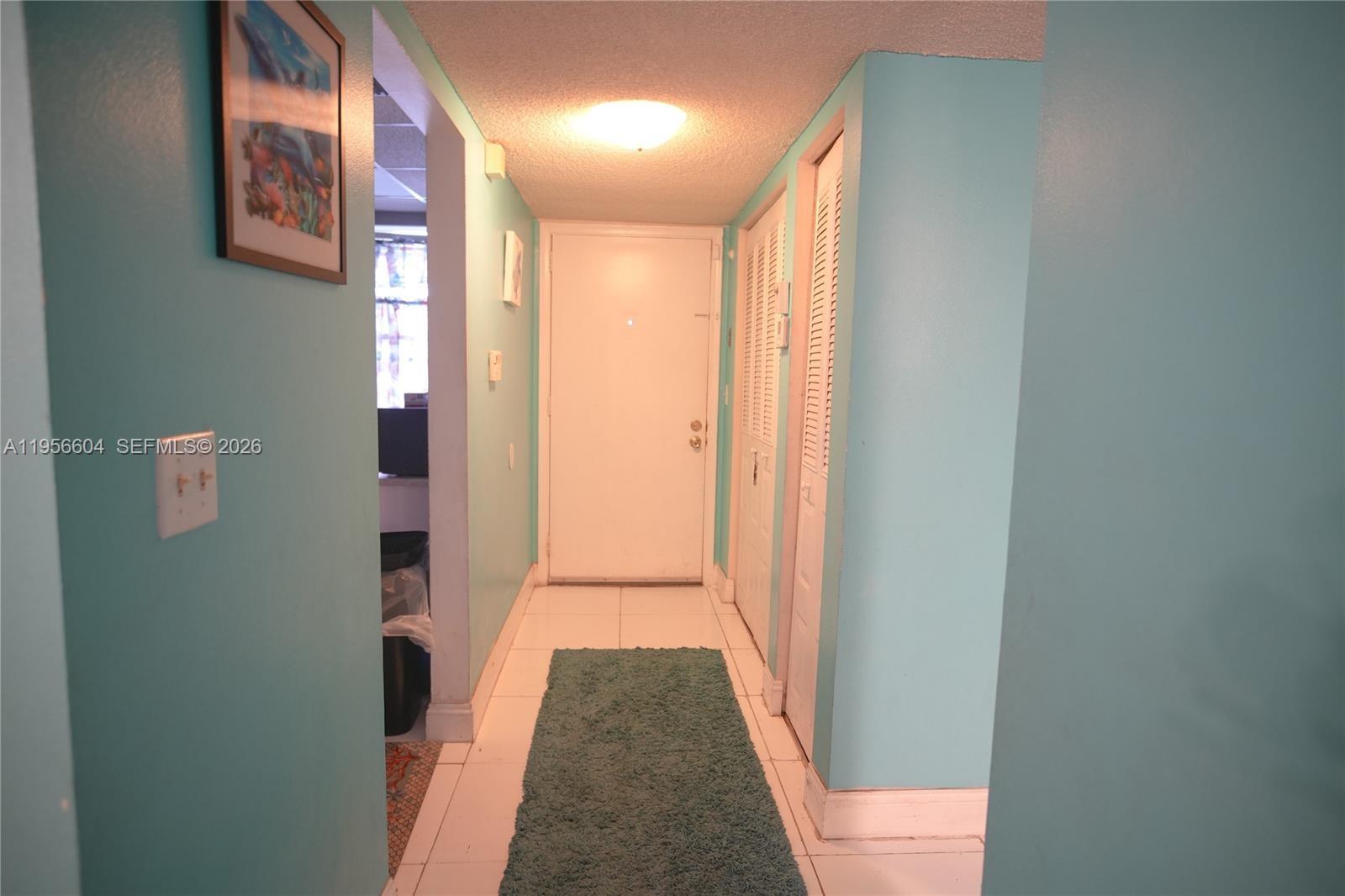 LAS VISTAS P-R IN INVERRA - Residential