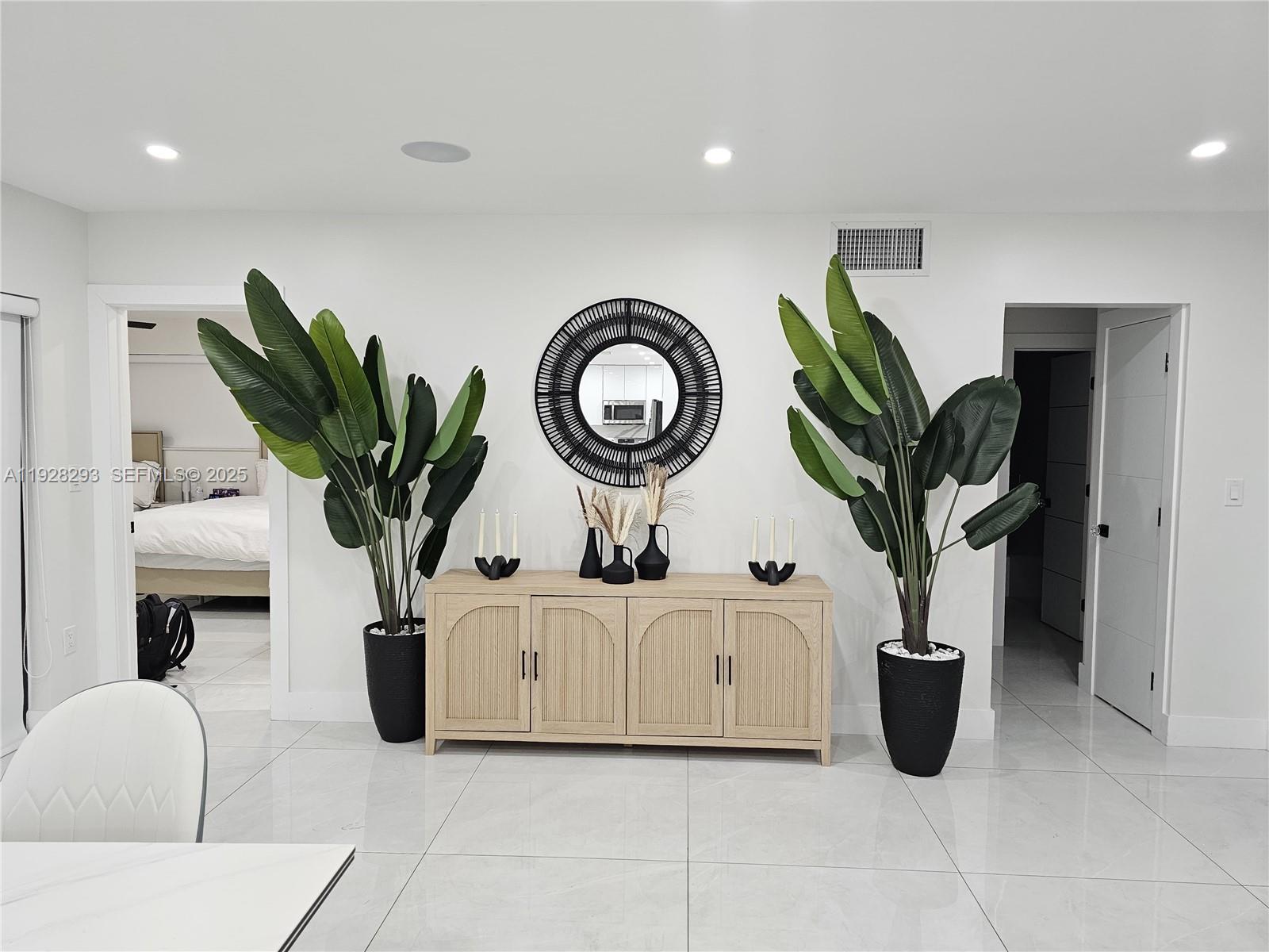 HUDSON VALLEY - Residential