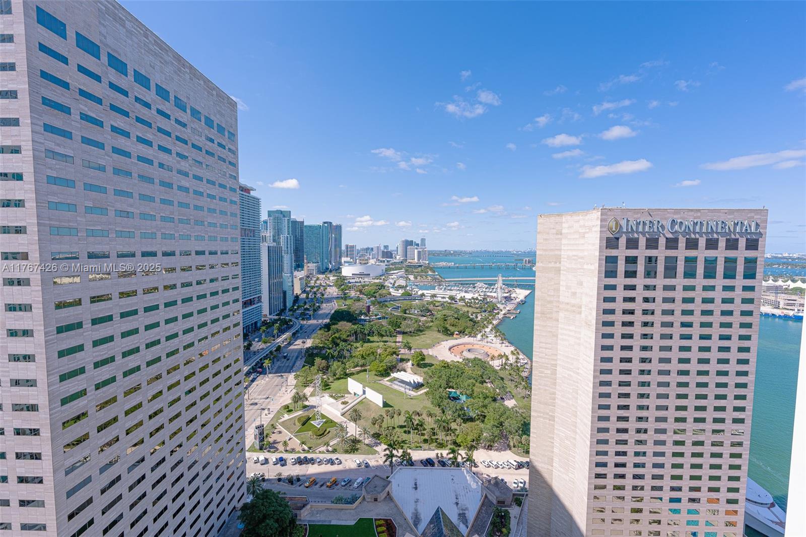 325 S Biscayne Blvd 3624, Miami, Broward County, Florida - 1 Bedrooms  
1 Bathrooms - 