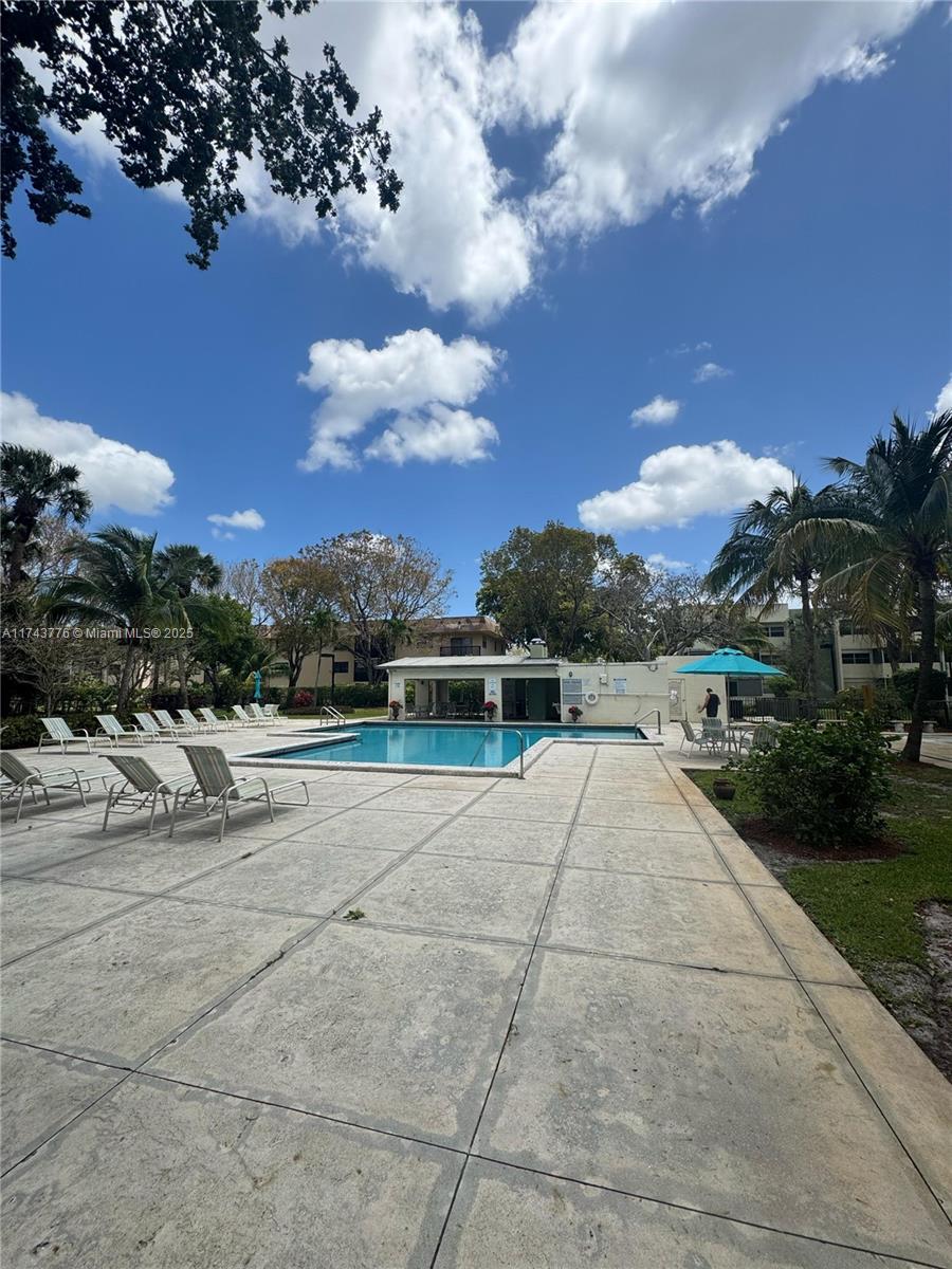 GARDENS OF SABAL PALMS - Residential